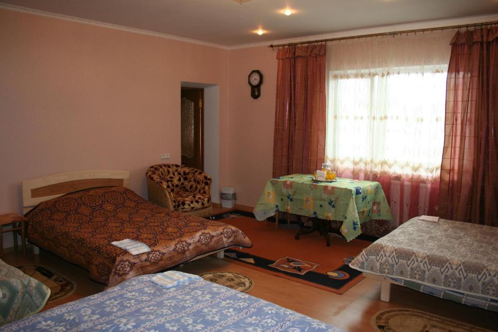Villa Ruben Kamianets-Podilskyi Room photo